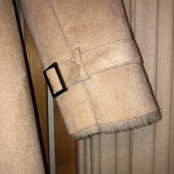 Ann Taylor Coat - Picture 5 of 6